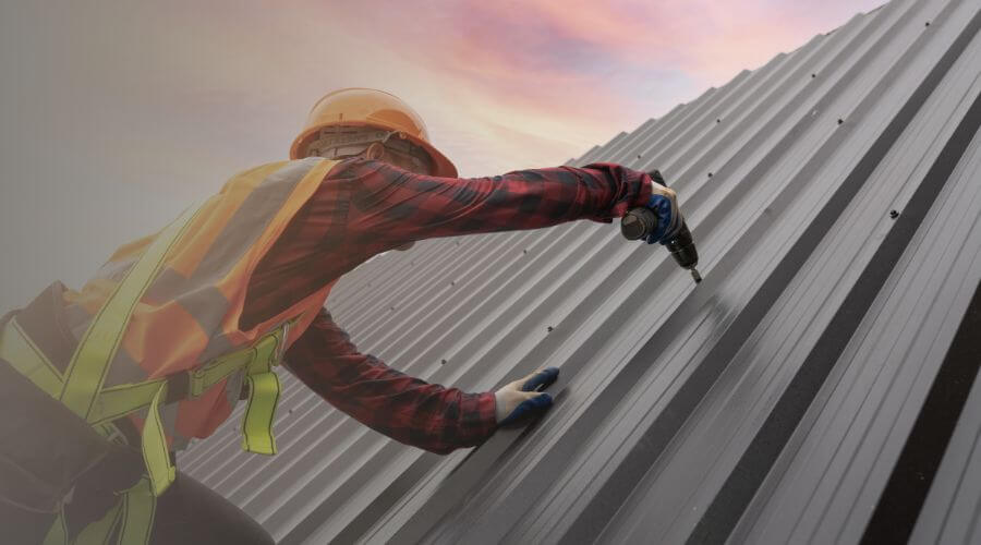 Professional residential roofers in New Riegel, OH